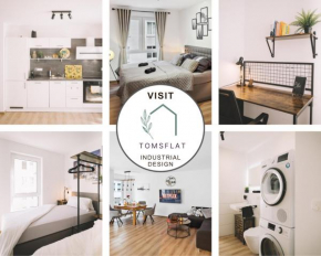 TomsFlat BRAUNSCHWEIG - 3 ROOMS, KITCHEN, WORKSPACE, HIGHSPEED WIFI, WASHER & DRYER, BALCONY